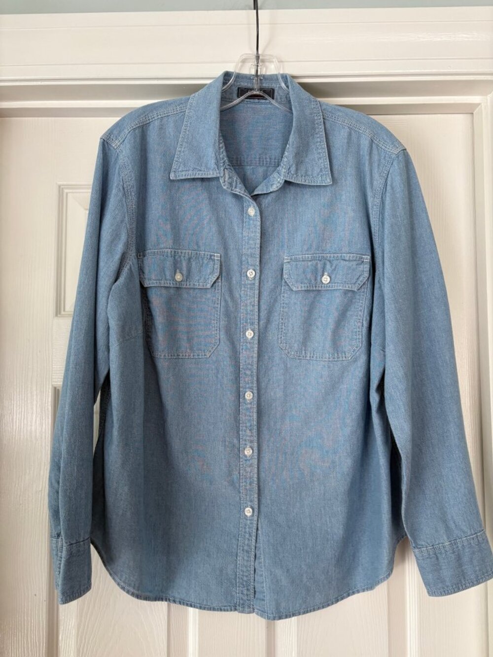Chaps chambray button-down, women's XL
